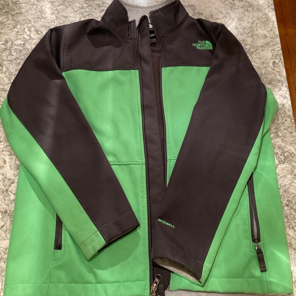 The North Face Apex jacket. Boys Lg Size 14-16